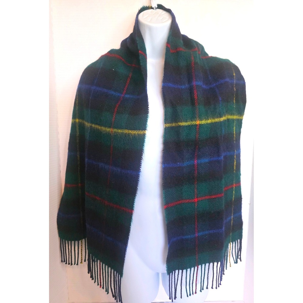 Highlander by Lochcarron Wool Scarf Scotland Tartan Plaid Green Navy Fringed